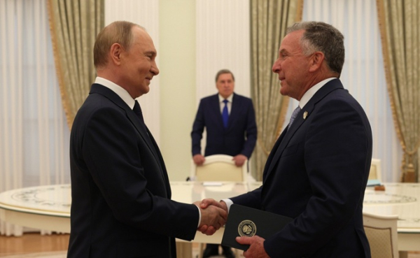 Putin, US special envoy discuss Ukraine, bilateral ties Putin, US special envoy discuss Ukraine, bilateral ties
