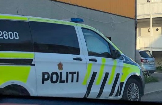 Emergency alert issued after explosion rocks central Oslo Emergency alert issued after explosion rocks central Oslo