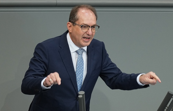 Germany to 'rearm' drone defence in light of rising Russia tensions Germany to 'rearm' drone defence in light of rising Russia tensions