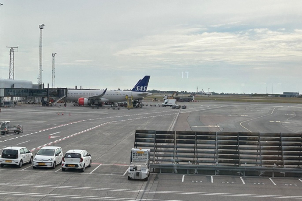 Drones force closure of Copenhagen Airport Drones force closure of Copenhagen Airport