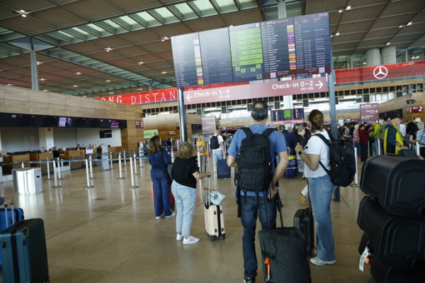 Cyberattack disrupts major European airports, causing delays, cancellations Cyberattack disrupts major European airports, causing delays, cancellations
