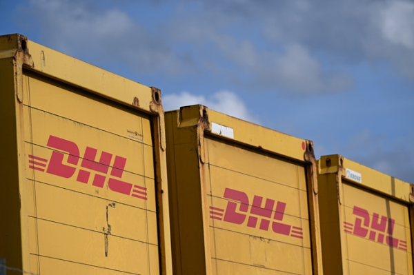 DHL resumes US parcel deliveries after tariff-related pause DHL resumes US parcel deliveries after tariff-related pause