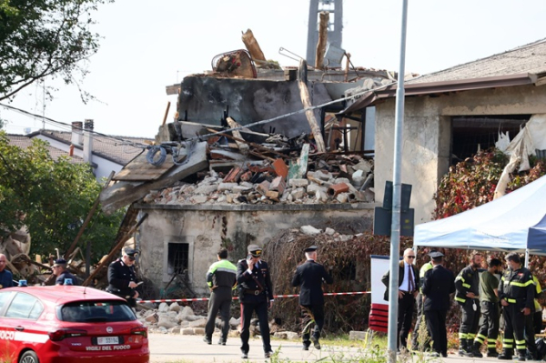 3 officers killed, 15 injured in Northern Italy explosion 3 officers killed, 15 injured in Northern Italy explosion
