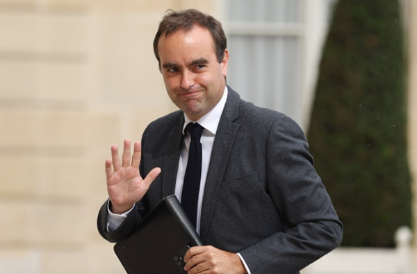 Macron reappoints Sebastien Lecornu as French PM Macron reappoints Sebastien Lecornu as French PM