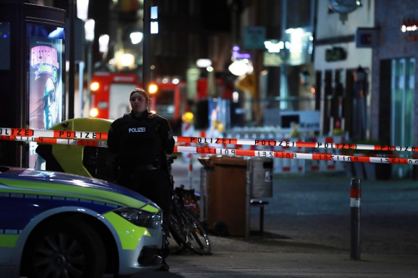 3 injured in Germany's Giessen market shooting 3 injured in Germany's Giessen market shooting