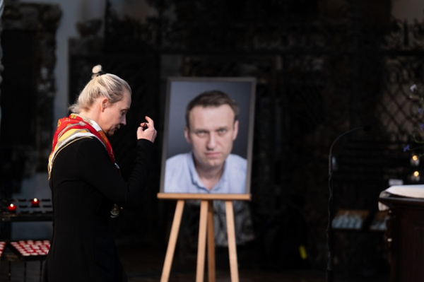 Navalny recalled on 2nd year of death as Kremlin denies poisoning Navalny recalled on 2nd year of death as Kremlin denies poisoning
