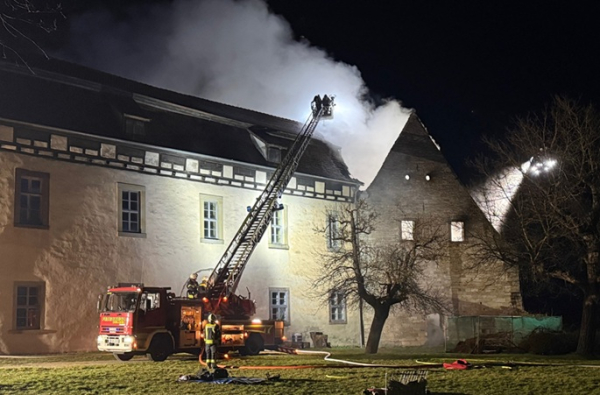 Fire damages parts of 12th-century castle in central Germany Fire damages parts of 12th-century castle in central Germany