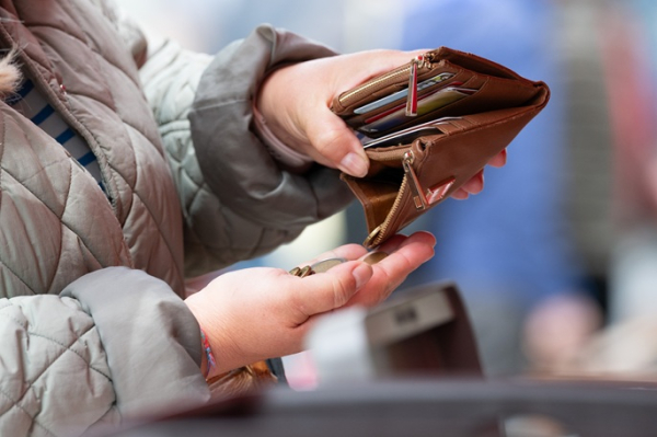 Germany's poverty rate rises to record high: Welfare group Germany's poverty rate rises to record high: Welfare group