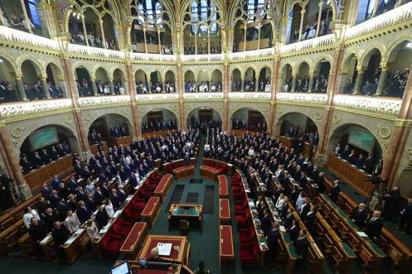 Hungary approves constitutional amendment allowing president's removal Hungary approves constitutional amendment allowing president's removal