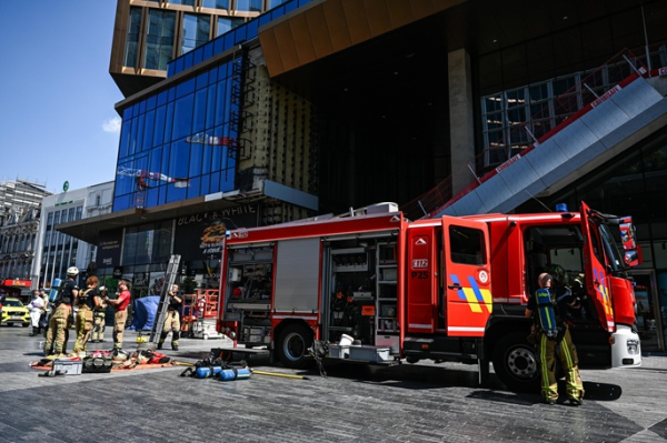 6 dead in building fire in Brussels 6 dead in building fire in Brussels